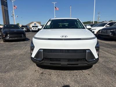 2026 Hyundai Kona — photo 12 view
