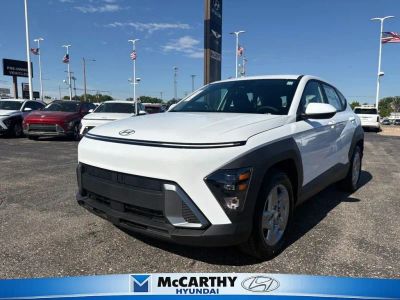 2026 Hyundai Kona Q1402F45 — front three-quarter view