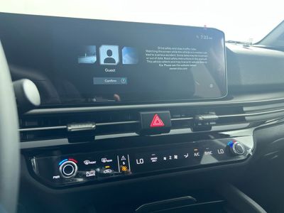 2026 Kia Sportage Hybrid — photo 25 view