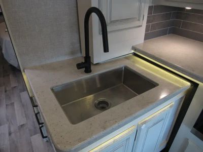 2023 Jayco PRECEPT - Photo 11