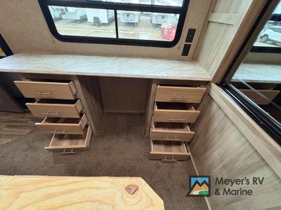 2019 Coachmen RV Catalina Destination Series - Photo 29