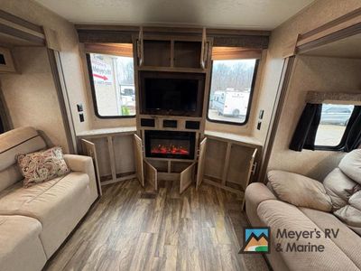 2019 Coachmen RV Catalina Destination Series - Photo 23