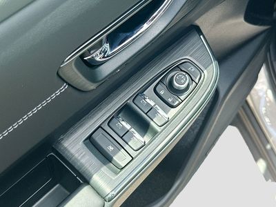 2026 Subaru Outback — photo 18 view