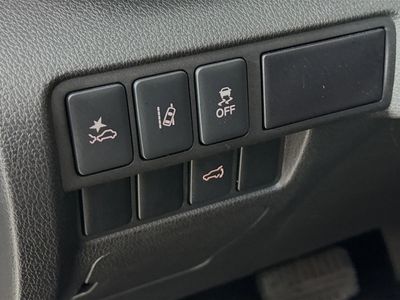 2024 Mitsubishi Eclipse Cross - Photo 8