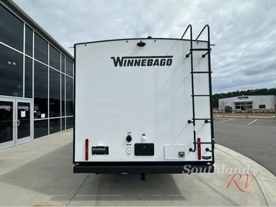 2026 Winnebago Thrive - Photo 5