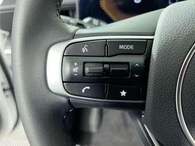 2026 Kia K5 - Photo 18