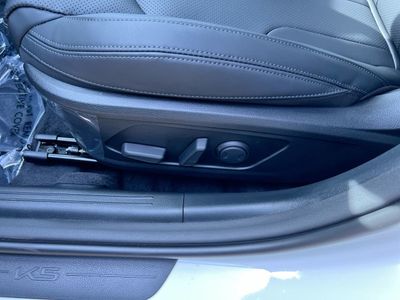 2026 Kia K5 - Photo 15