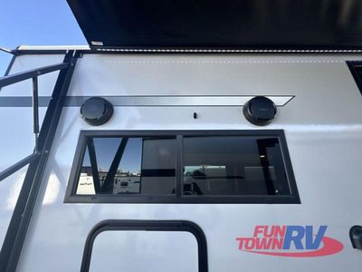 2025 Forest River RV Wildwood Heritage Glen Hyper-Lyte - Photo 14