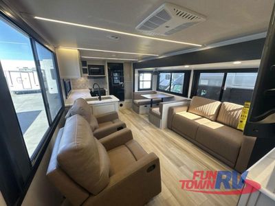 2025 Forest River RV Wildwood Heritage Glen Hyper-Lyte - Photo 18