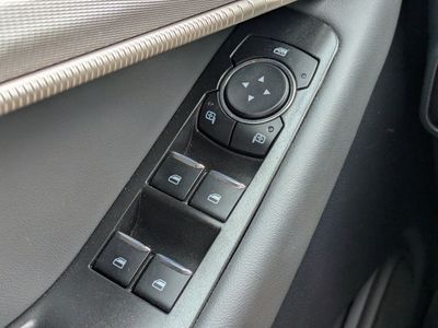 2025 Ford Explorer - Photo 29