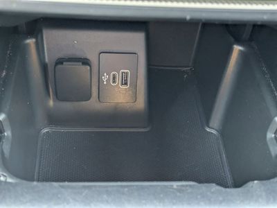 2025 Ford Explorer - Photo 27