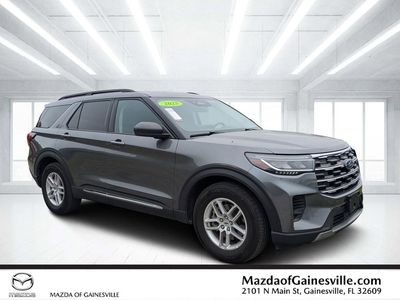 2025 Ford Explorer - Photo 1