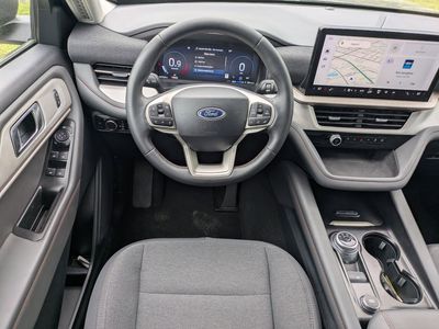 2025 Ford Explorer - Photo 17