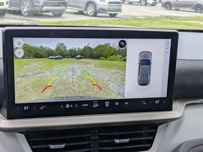 2025 Ford Explorer - Photo 23