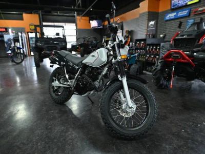 2026 Yamaha TW200 — front three-quarter view