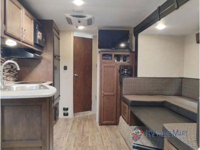 2018 Venture RV Sonic - Photo 19