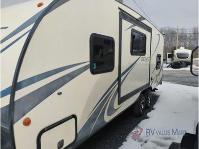 2018 Venture RV Sonic - Photo 6