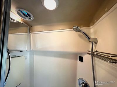 2018 Winnebago Paseo - Photo 16