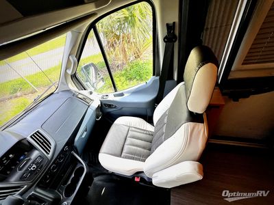 2018 Winnebago Paseo - Photo 8