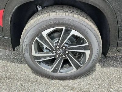 2026 Buick Enclave — detail view