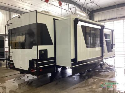 2026 Brinkley Model I - Photo 10