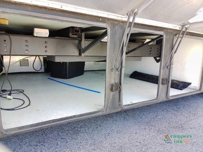 2005 Coachmen RV Sportscoach SRS - Photo 10