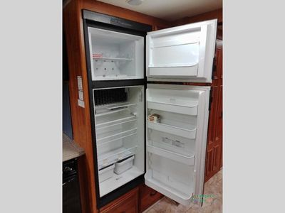 2005 Coachmen RV Sportscoach SRS - Photo 36