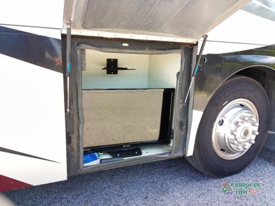 2005 Coachmen RV Sportscoach SRS - Photo 11