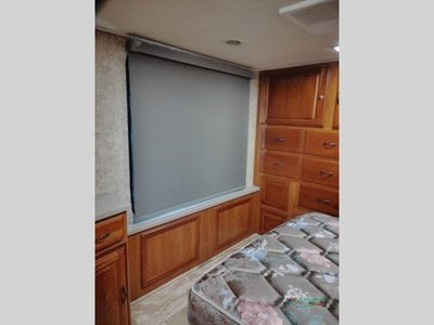 2005 Coachmen RV Sportscoach SRS - Photo 47
