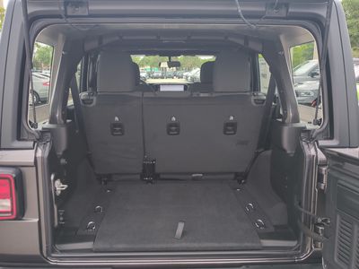 2026 Jeep Wrangler — photo 13 view