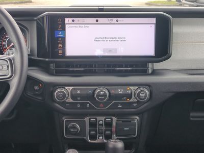 2026 Jeep Wrangler — photo 18 view