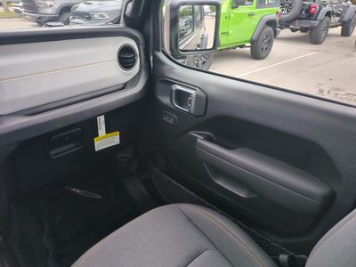 2026 Jeep Wrangler — photo 17 view