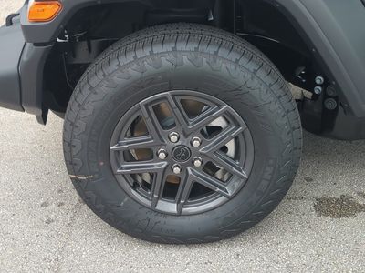 2026 Jeep Wrangler — photo 11 view