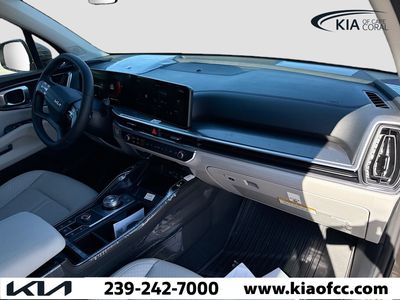 2026 Kia Sorento Hybrid — photo 14 view