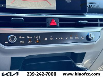 2026 Kia Sorento Hybrid — photo 34 view
