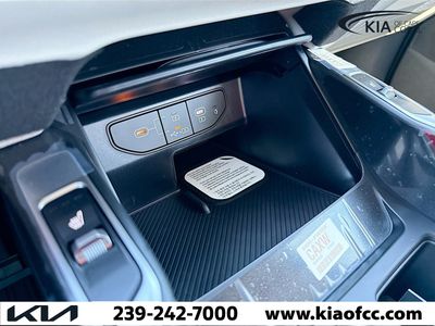 2026 Kia Sorento Hybrid — photo 30 view
