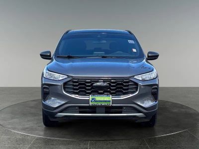 2025 Ford Escape — side profile view