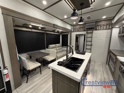2025 Grand Design Solitude - Photo 12
