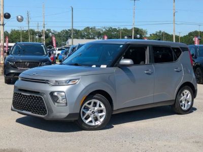 2022 Kia Soul - Photo 1