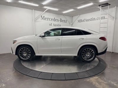2026 Mercedes-Benz GLE — interior view