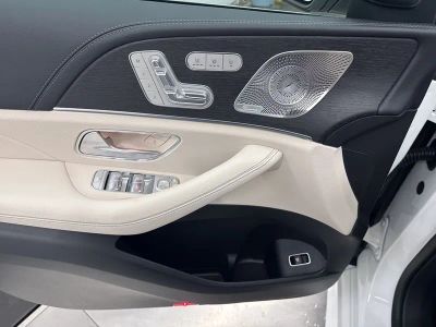 2026 Mercedes-Benz GLE — photo 17 view