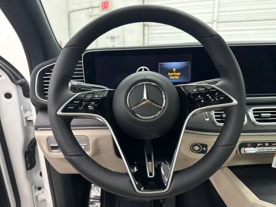 2026 Mercedes-Benz GLE — photo 15 view