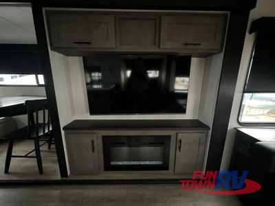 2025 Forest River RV Cherokee Alpha Wolf - Photo 28