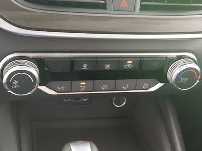 2025 Nissan Altima — photo 18 view