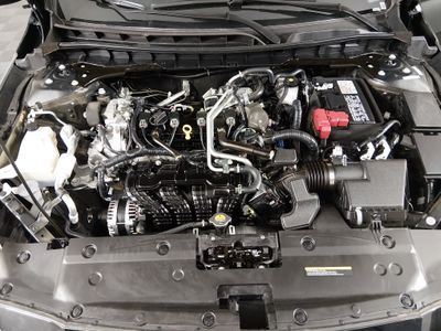 2025 Nissan Altima — photo 9 view