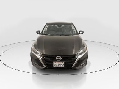 2025 Nissan Altima — side profile view