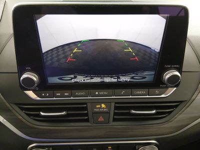 2025 Nissan Altima — photo 16 view