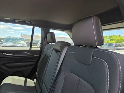 2026 Jeep Grand Cherokee - Photo 7