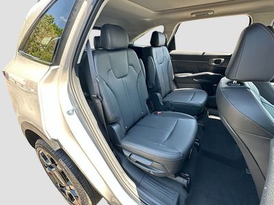 2026 Kia Sorento - Photo 29