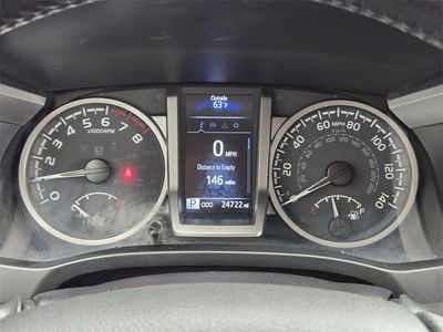 2023 Toyota Tacoma - Photo 10
